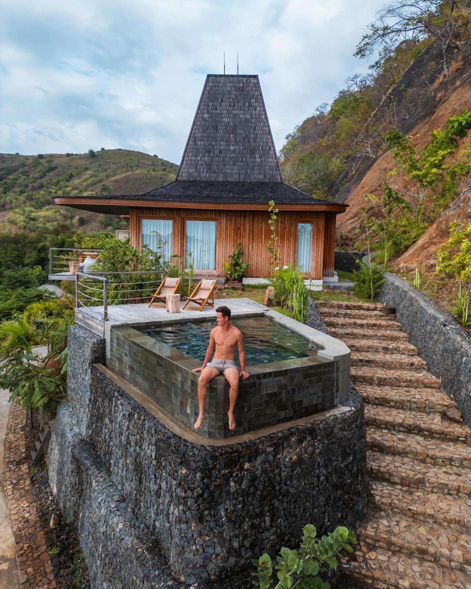 Hotel Menjaga Bay Labuan Bajo Zewnętrze zdjęcie